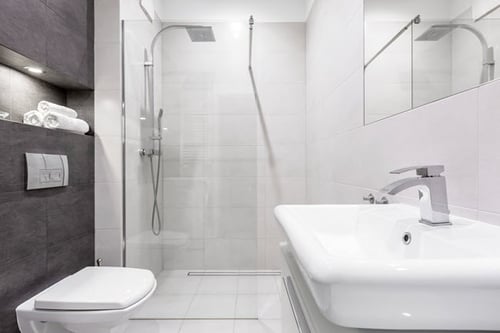 Tiny Bathroom? MrSteam’s Tips to Maximize a Small Space