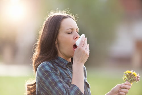 5 Natural Ways to Survive the Spring Allergy Season